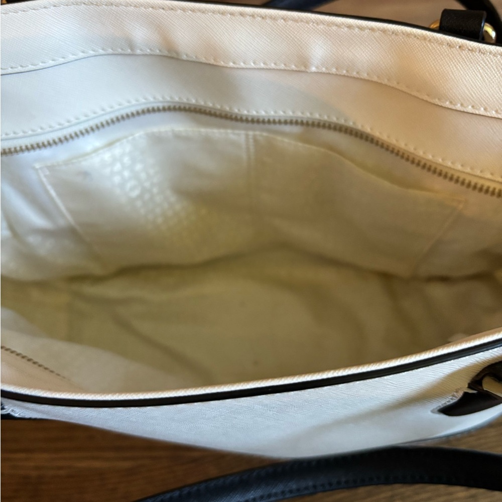 Kate Spade Black and White Women's Tote - Picture 11 of 13